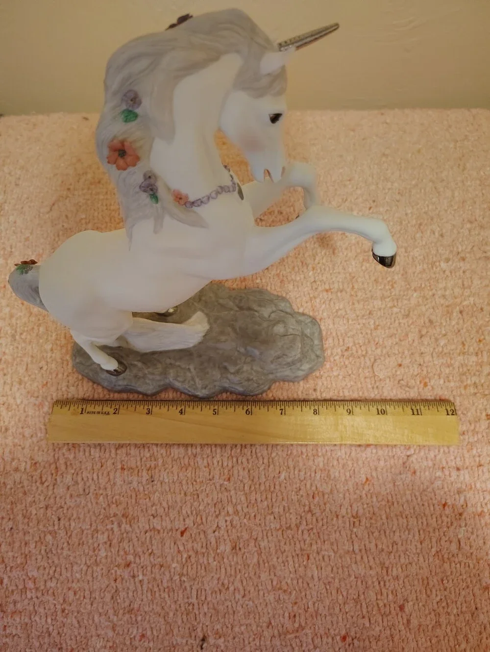 Princeton Gallery Love’s Majesty W/COA Fine Porcelain White Unicorn Floral Mane